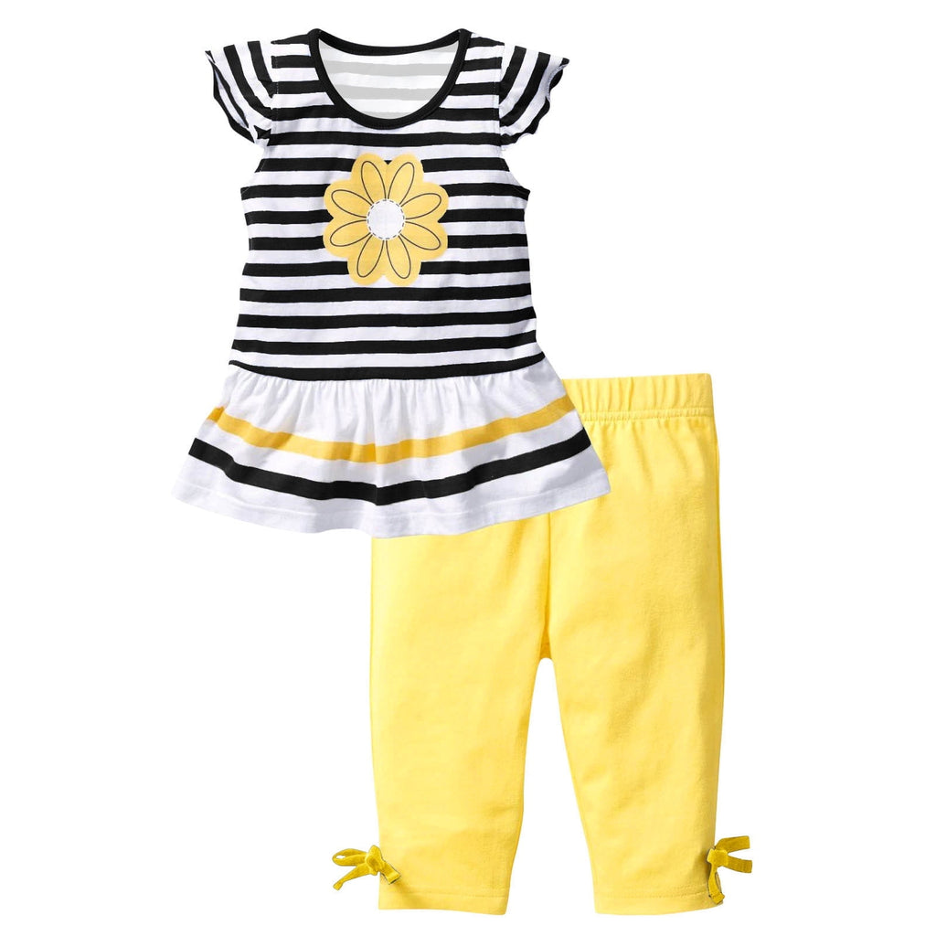 WRKEKC Girls 2 piece Outfits Summer Set Striped Ruffle Sleeve Daisy Print Top Capri Pants Casual Style for Girls 1-10 Years